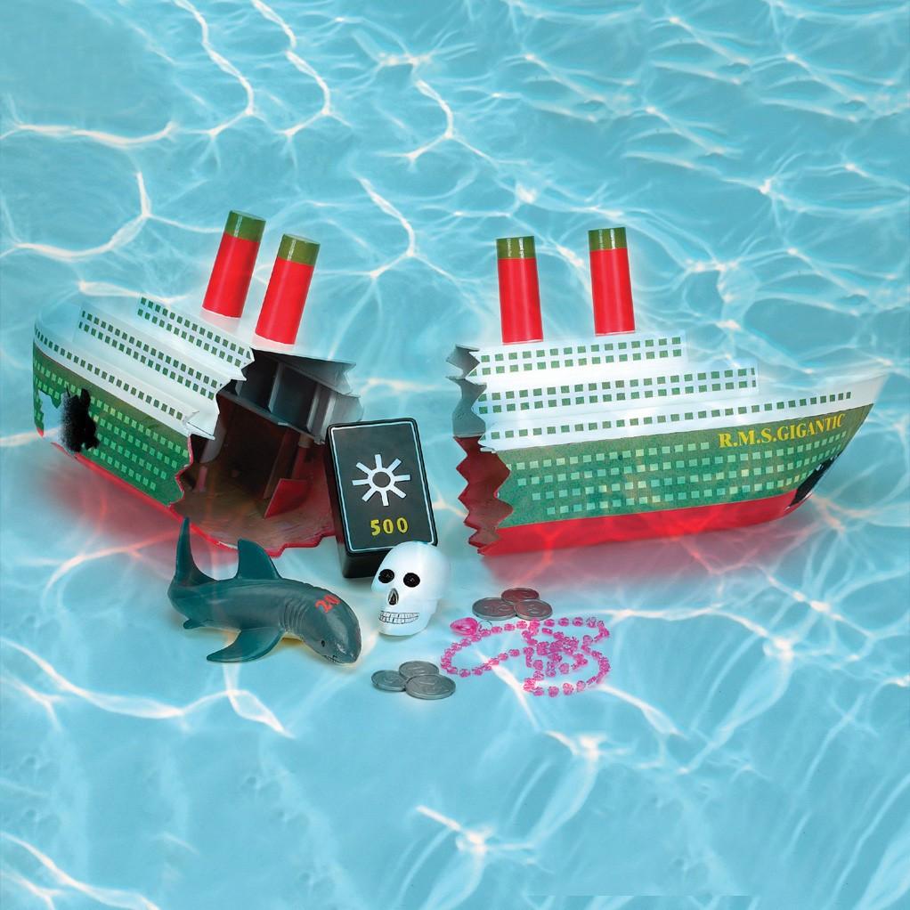 Shipwreck Pool Dive Game